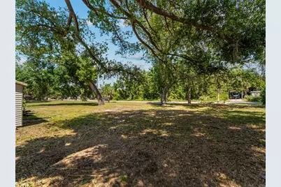 Dawn Drive, Venice, FL 34293 - Photo 18