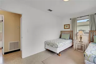 2830 Siesta Dr, Venice, FL 34293 - Photo 22