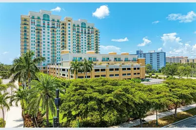 800 N Tamiami Trail #212, Sarasota, FL 34236 - Photo 12