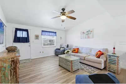 201 E Tarpon Blvd NW, Port Charlotte, FL 33952 - Photo 12