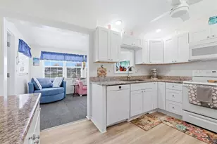 201 E Tarpon Blvd NW, Port Charlotte, FL 33952 - Photo 14