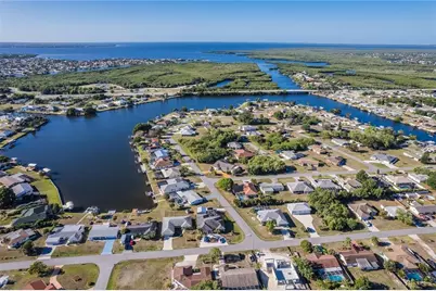201 E Tarpon Blvd NW, Port Charlotte, FL 33952 - Photo 34