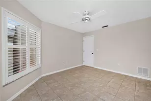 1020 Harbor Town Dr, Venice, FL 34292 - Photo 24