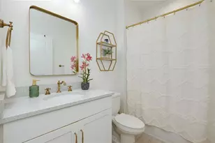 11484 Montserrat Dr, Venice, FL 34293 - Photo 34