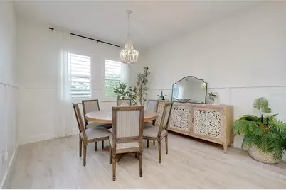 11484 Montserrat Drive, Venice, FL 34293 - Photo 16