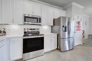 20745 Granlago Dr, Venice, FL 34293 - Photo 32