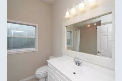1038 Tuscany Boulevard, Venice, FL 34292 - Photo 34