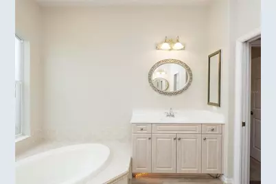1038 Tuscany Boulevard, Venice, FL 34292 - Photo 30