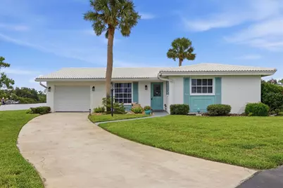 24 N Oakwood Drive N #24, Englewood, FL 34223 - Photo 2