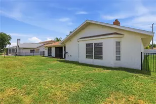 26372 Asuncion Dr, Punta Gorda, FL 33983 - Photo 4