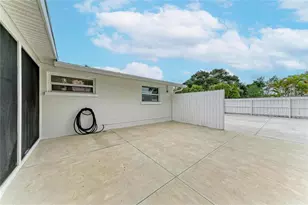 2714 Datura St, Sarasota, FL 34239 - Photo 48