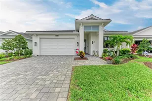 18615 Midsummer Pl, Venice, FL 34293 - Photo 2