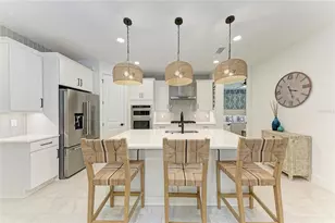 18615 Midsummer Pl, Venice, FL 34293 - Photo 12