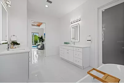 811 30th Court E, Bradenton, FL 34208 - Photo 28