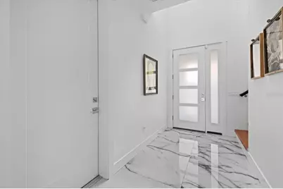 811 30th Court E, Bradenton, FL 34208 - Photo 10