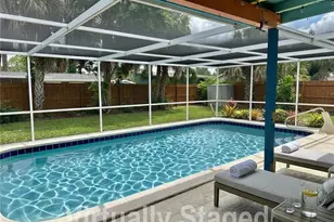 270 W Seminole Dr, Venice, FL 34293 - Photo 6