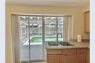 270 W Seminole Drive, Venice, FL 34293 - Photo 8