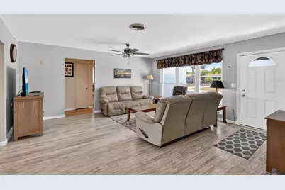 531 Sheridan Drive, Venice, FL 34293 - Photo 12