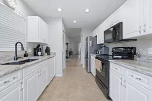 1468 Turnberry Dr, Venice, FL 34292 - Photo 12