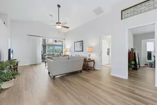 1468 Turnberry Dr, Venice, FL 34292 - Photo 6