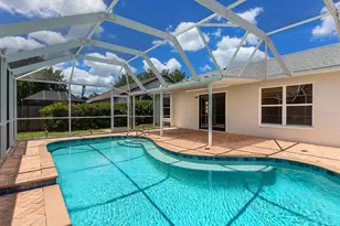 7517 38th St Cir E, Sarasota, FL 34243 - Photo 24
