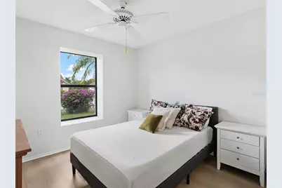 7517 38th Street Circle E, Sarasota, FL 34243 - Photo 14