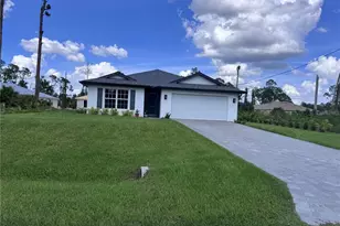 2362 Hagoplan Ln, North Port, FL 34288 - Photo 1