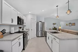 2362 Hagoplan Ln, North Port, FL 34288 - Photo 20