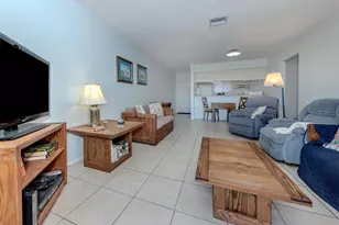 217 Airport Ave W, Venice, FL 34285 - Photo 14