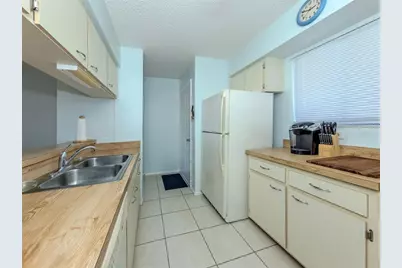 217 Airport Avenue W #216, Venice, FL 34285 - Photo 20