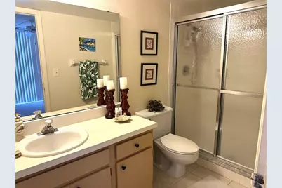 618 Bird Bay Drive S #201, Venice, FL 34285 - Photo 8