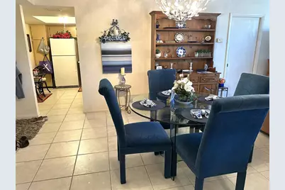 618 Bird Bay Drive S #201, Venice, FL 34285 - Photo 6