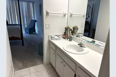 618 Bird Bay Drive S #201, Venice, FL 34285 - Photo 14