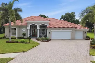 597 Aston Woods Ct, Venice, FL 34293 - Photo 40