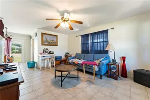 5015 Brookmeade Dr, Sarasota, FL 34232 - Photo 6