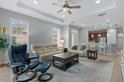 395 Capulet Drive, Venice, FL 34292 - Photo 6