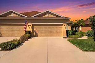 395 Capulet Dr, Venice, FL 34292 - Photo 30