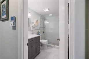 707 W Venice Ave, Venice, FL 34285 - Photo 22