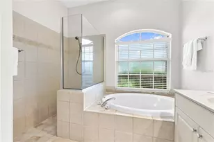 6718 Willow Pond Ln, Sarasota, FL 34240 - Photo 20