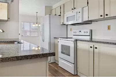 498 Longwood Drive, Venice, FL 34285 - Photo 10