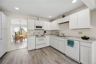 98 Drifting Sands Dr, Venice, FL 34293 - Photo 24