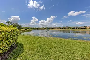 12983 Tigers Eye Dr, Venice, FL 34292 - Photo 22