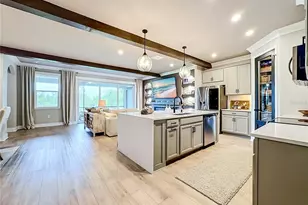 18105 Grand Prosperity Dr, Venice, FL 34293 - Photo 8
