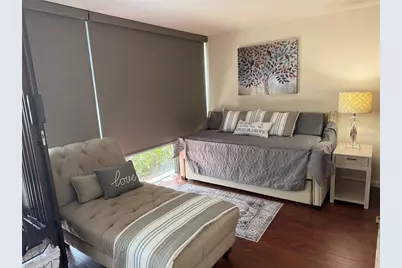 618 Bird Bay Drive S #110, Venice, FL 34285 - Photo 10