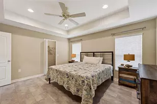 12666 Shimmering Oak Cir, Venice, FL 34293 - Photo 36
