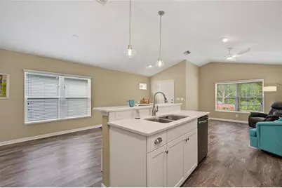 12666 Shimmering Oak Circle, Venice, FL 34293 - Photo 22