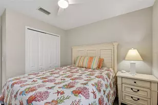 12666 Shimmering Oak Cir, Venice, FL 34293 - Photo 30