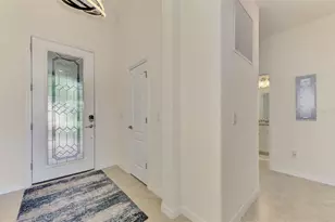 9903 Wingood Dr, Venice, FL 34292 - Photo 12