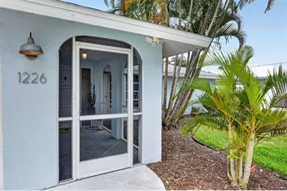 1226 Pine Needle Road, Venice, FL 34285 - Photo 4