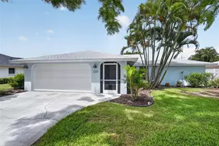 1226 Pine Needle Rd, Venice, FL 34285 - Photo 42